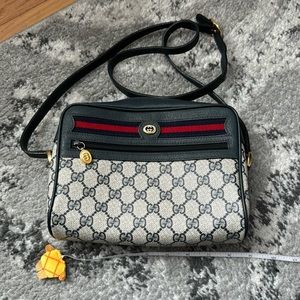 Authentic vintage Gucci Ophidia shoulder bag
